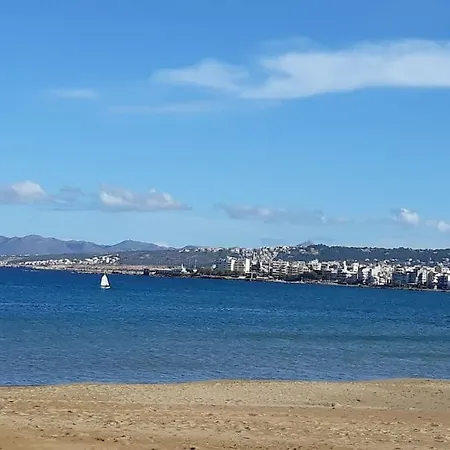 Roof-garden Apartment *