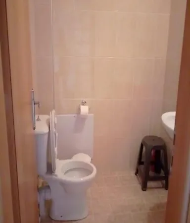 Cozy New Nea Chora Appartamento